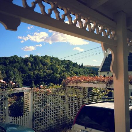 Lawrence Jailbreak Cottage Accommodation מראה חיצוני תמונה