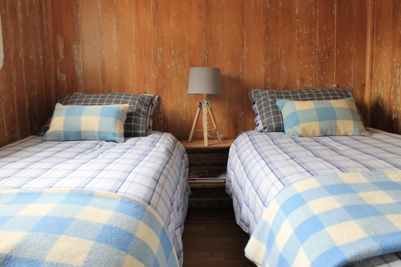 Lawrence Jailbreak Cottage Accommodation מראה חיצוני תמונה